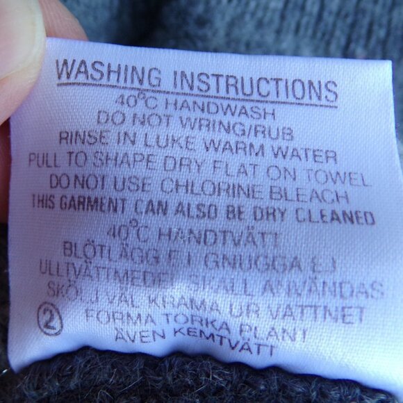 Alan Paine 100% Lambswool Men's Crewneck Gray Sweater. Made in England. EUC. - Picture 10 of 10